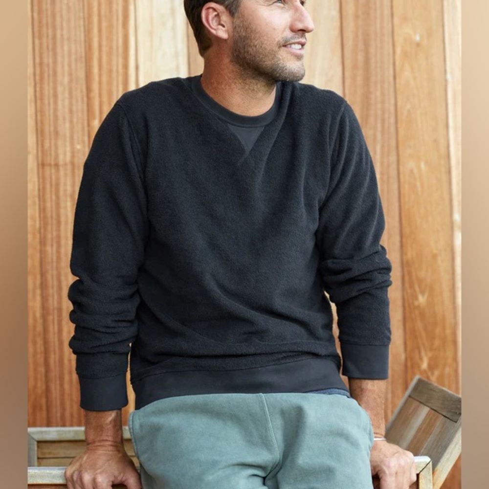 Outerknown Men’s Hightide Crew Sweater Large Navy